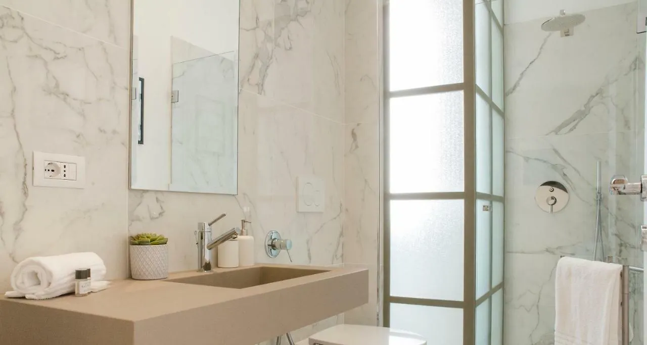 Joivy Splendid 3Br Apt With Parking And Terrace In Como Lake Como